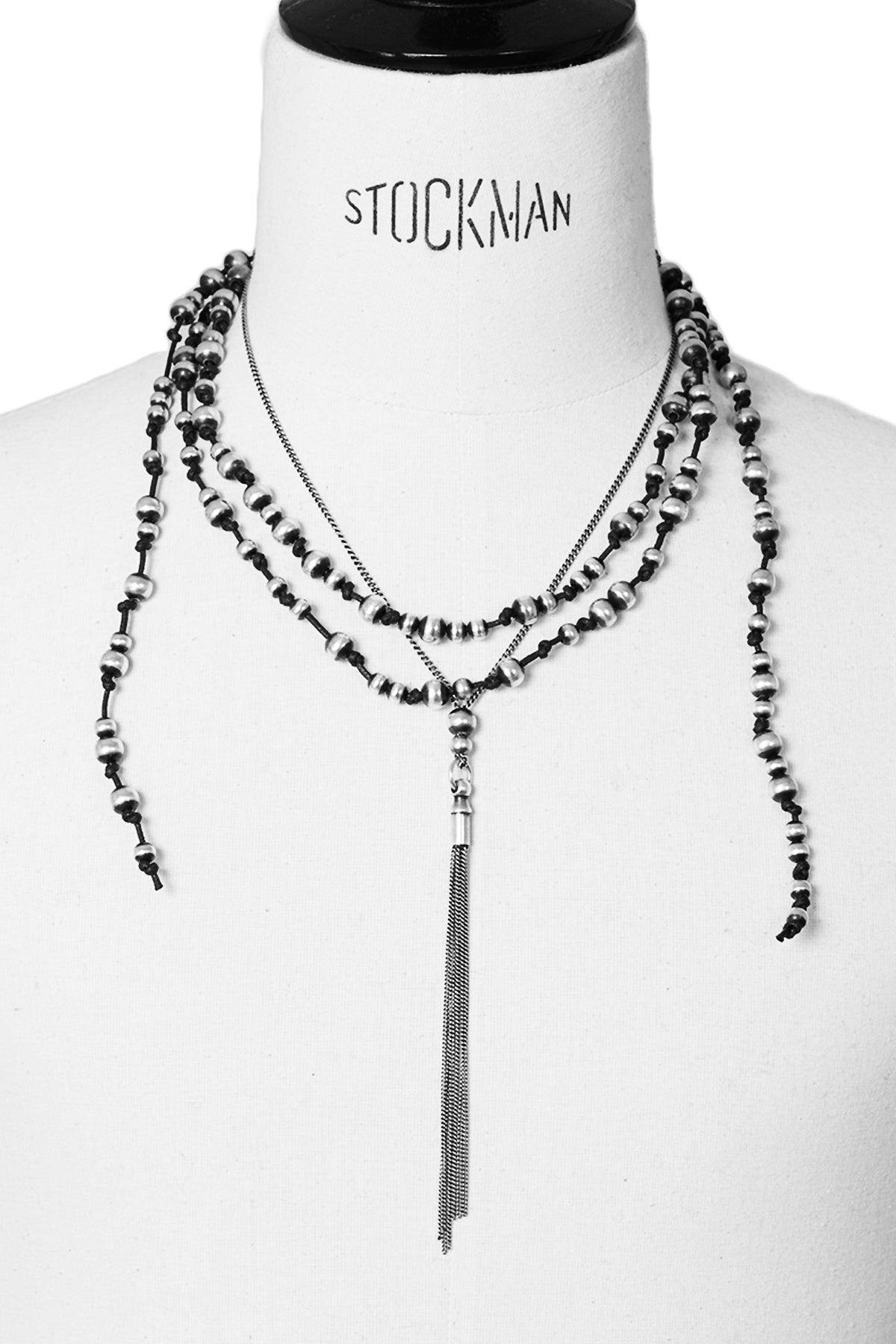 PIA LONG NECKLACE WITH PEARLS AND CHAINS