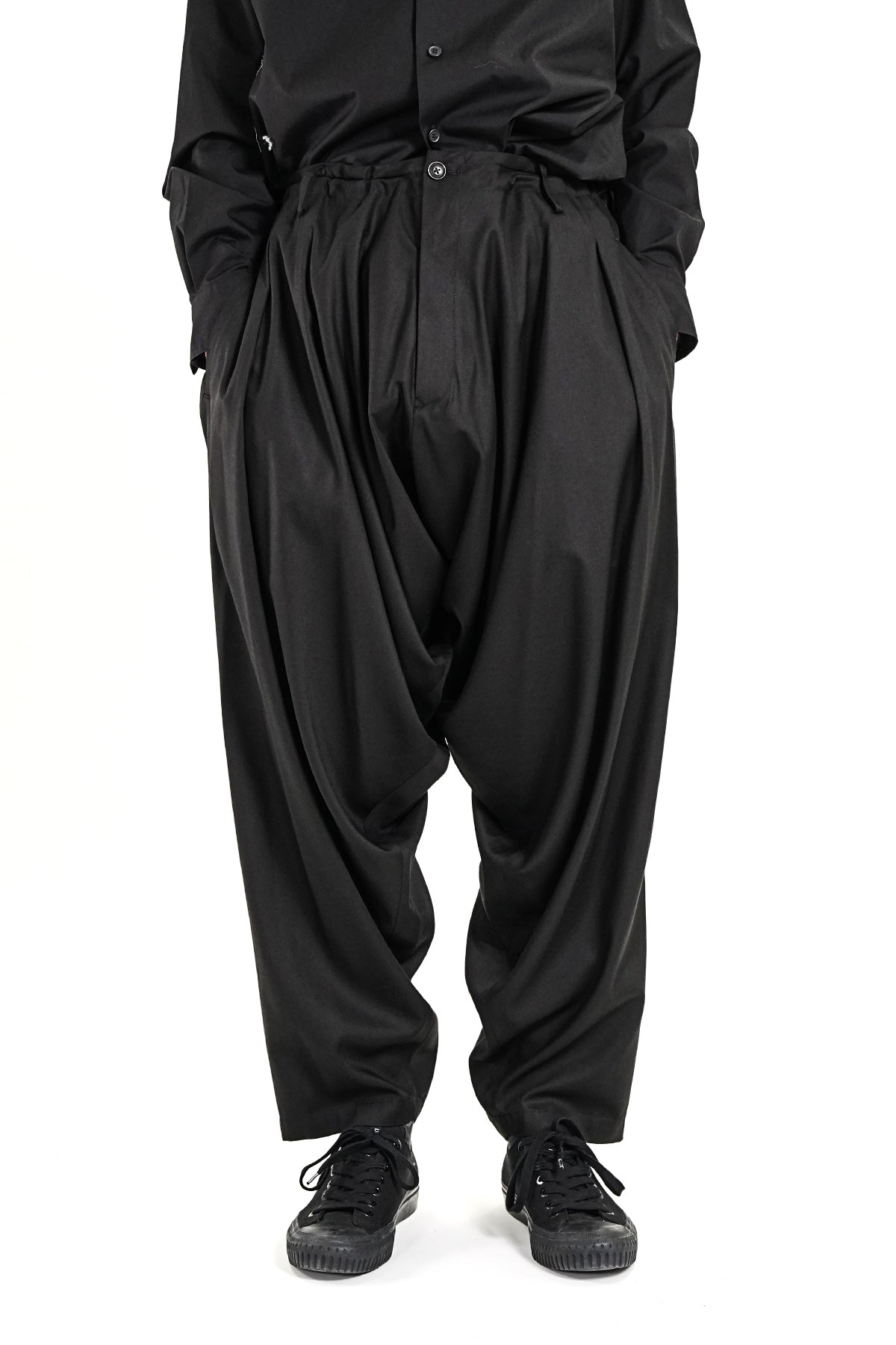 OPEN LEG PANTS