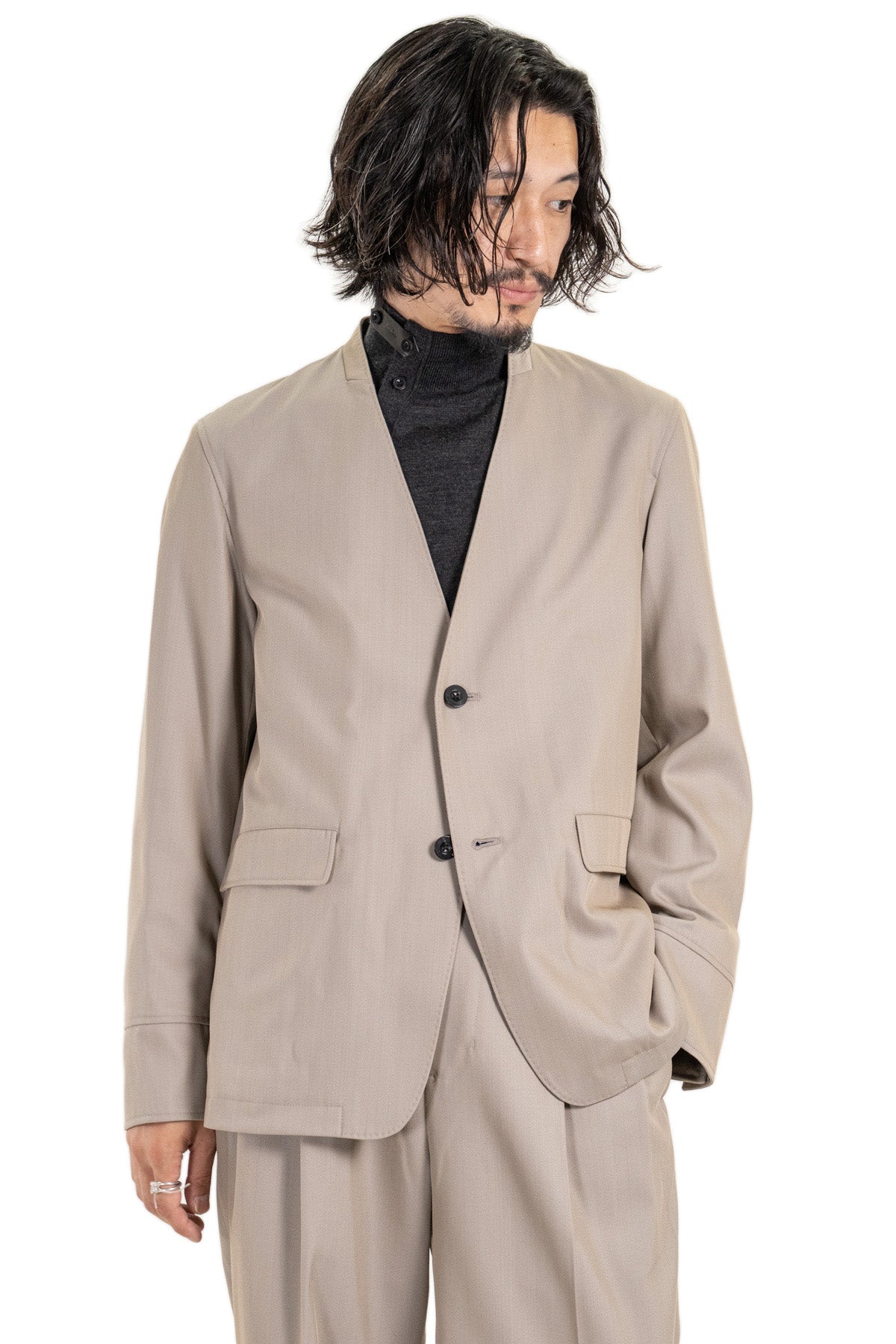 NO-COLLAR JAKET