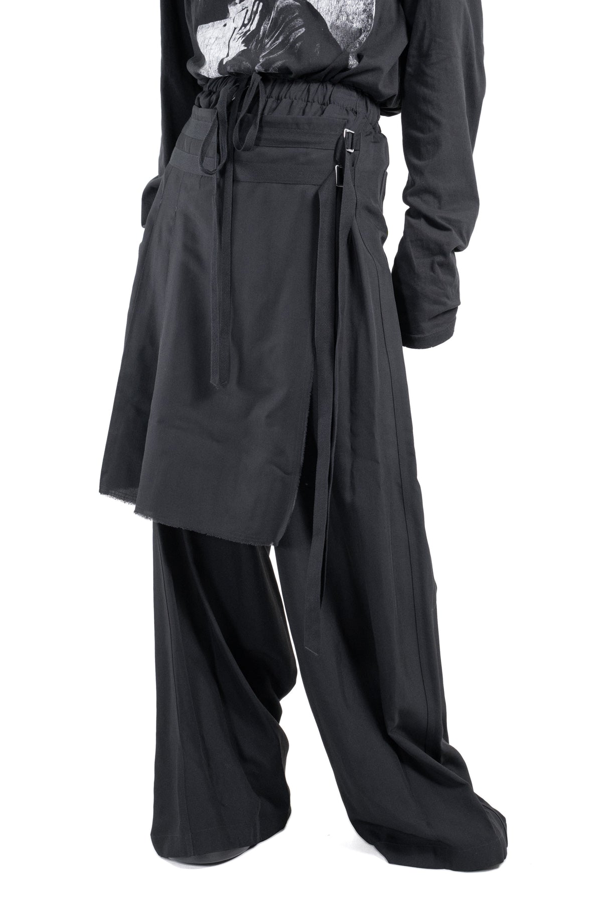 ERKE COMFORT LOUNGE PANTS WITH BELTED APRON