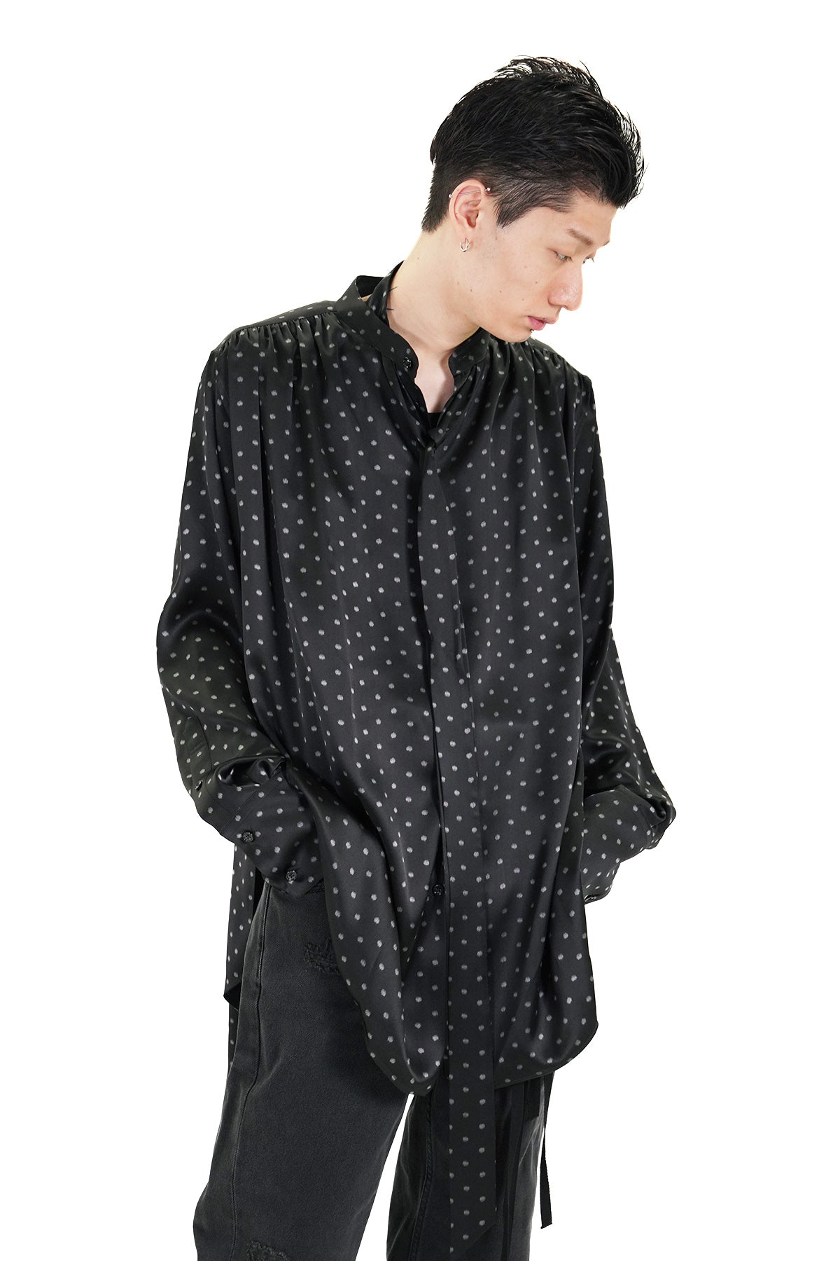 SOLAN COMFORT STAND COLLAR SHIRT WITH DETACHABLE FOULARD