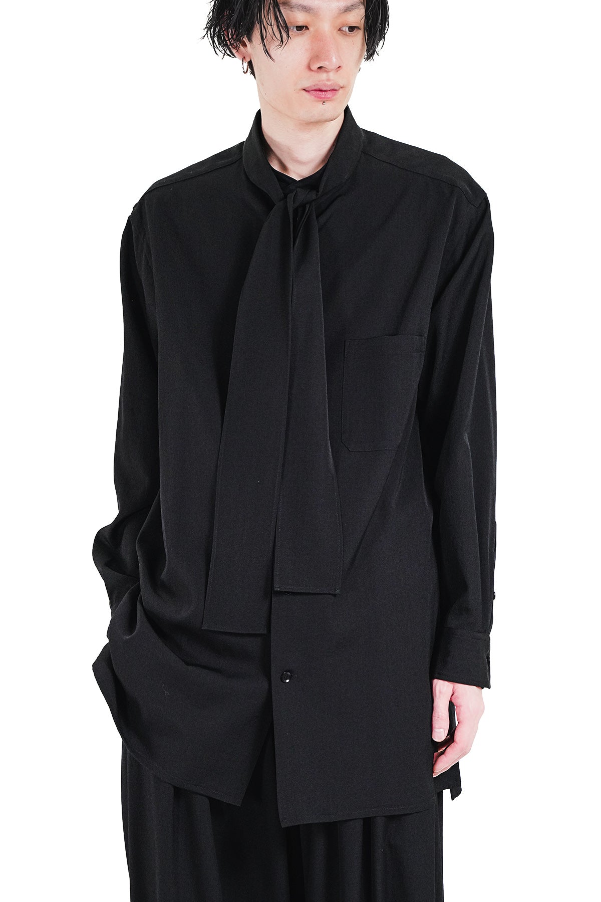 BOWTIE COLLAR SHIRT
