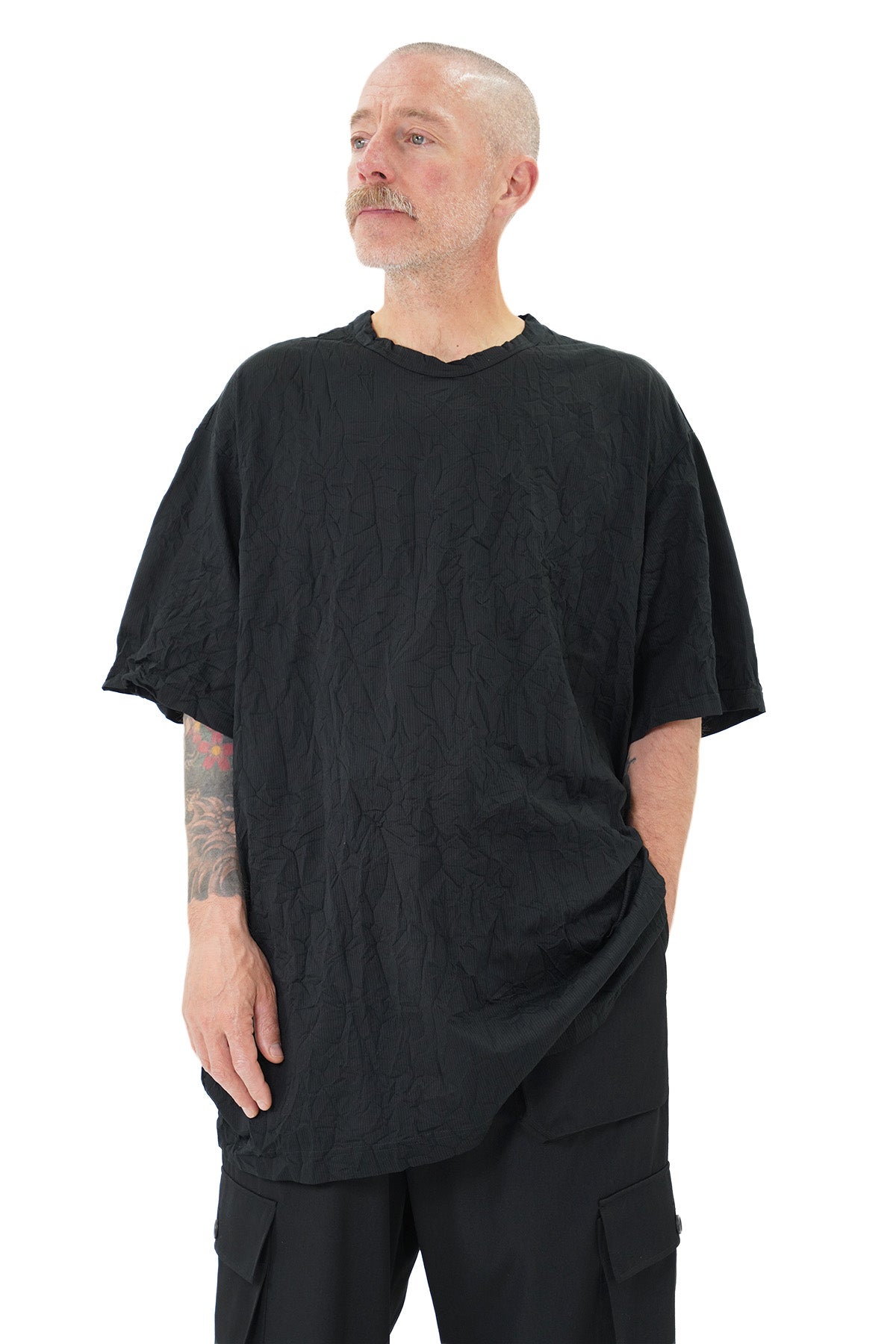 RELAXED FIT T-SHIRT