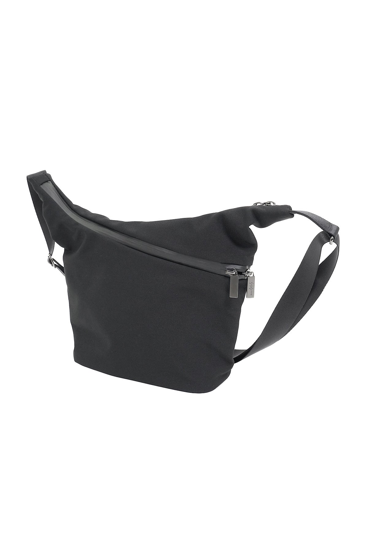 OBLIQUE ZIPPER SACOCHE