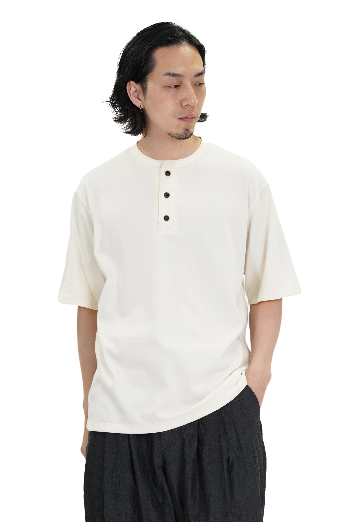 HENLEY NECK SS T-SHIRT