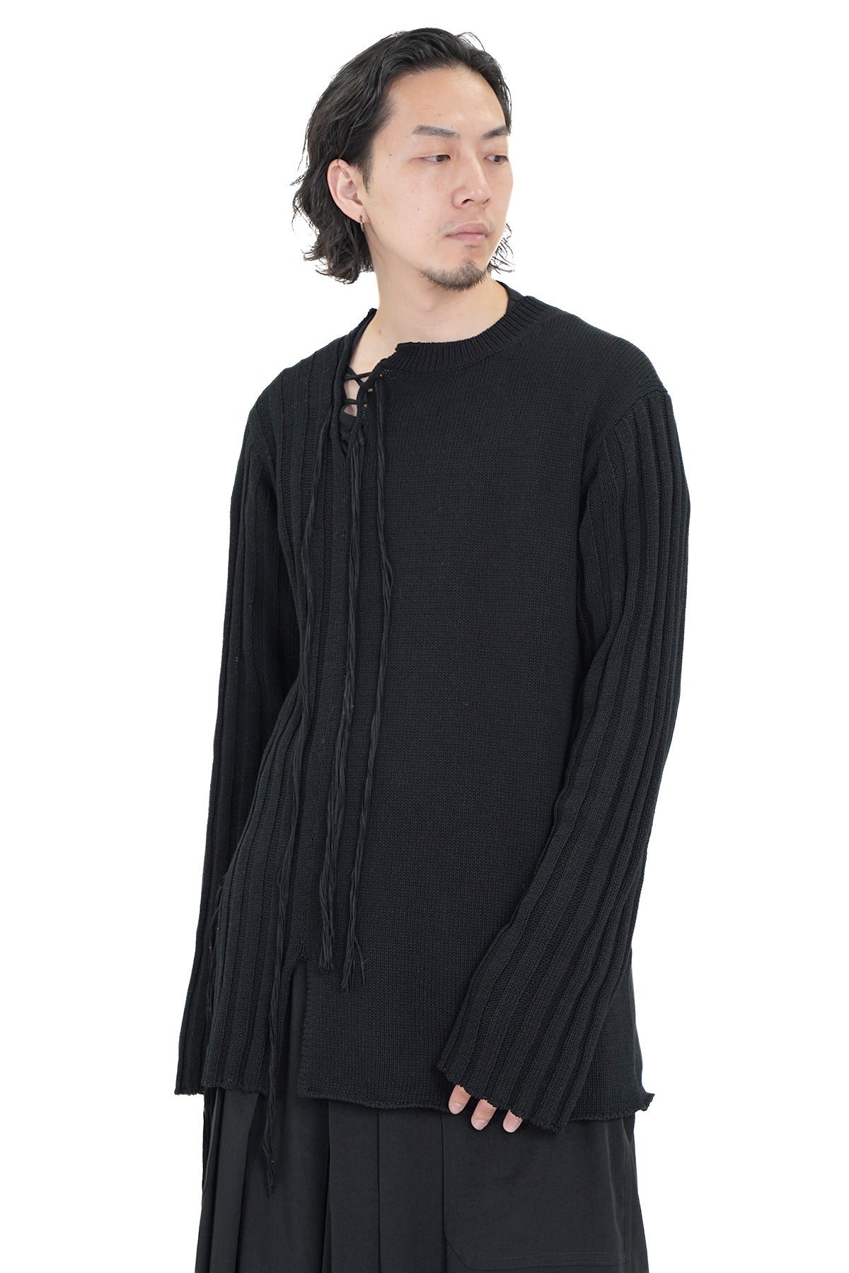 HANGING STRING LONG SLEEVE KNIT